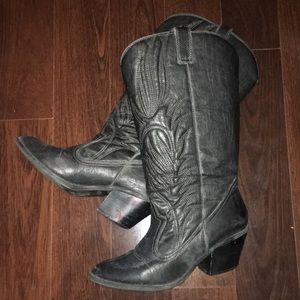 Black Cowgirl Boots